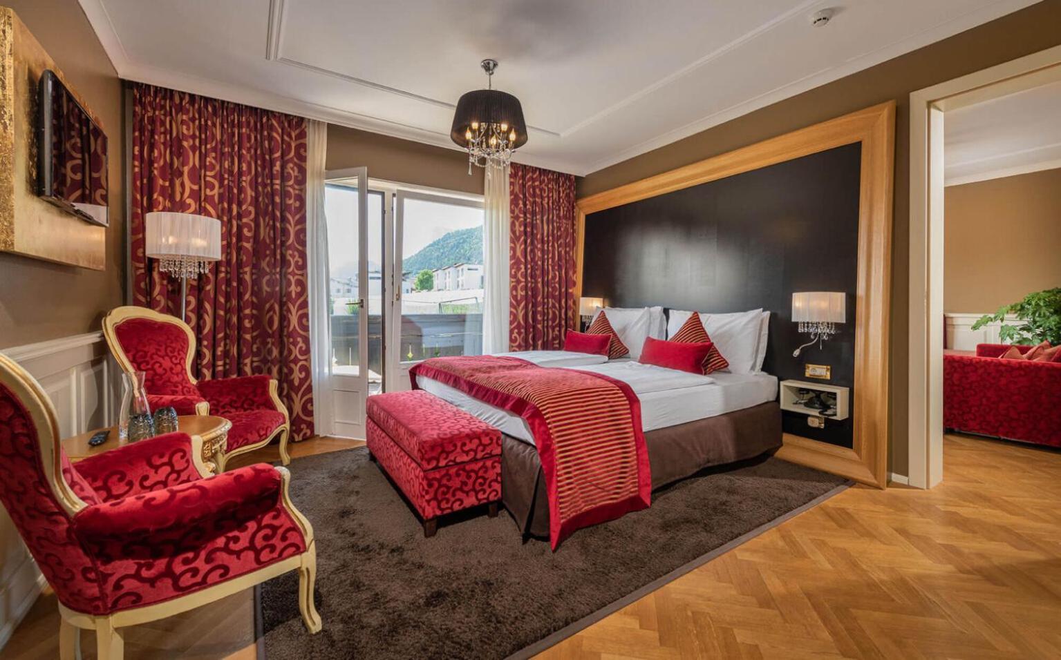 Tirolensis Hotel Тесимо Екстериор снимка